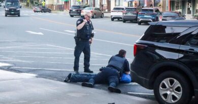 Wanted Man Captured After Twice Trying to Flee St. Johnsbury Police